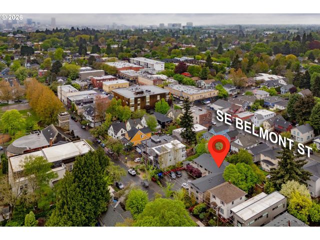 3541 Se YAMHILL St, Portland, OR 97214