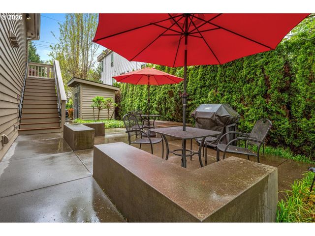 3541 Se YAMHILL St, Portland, OR 97214