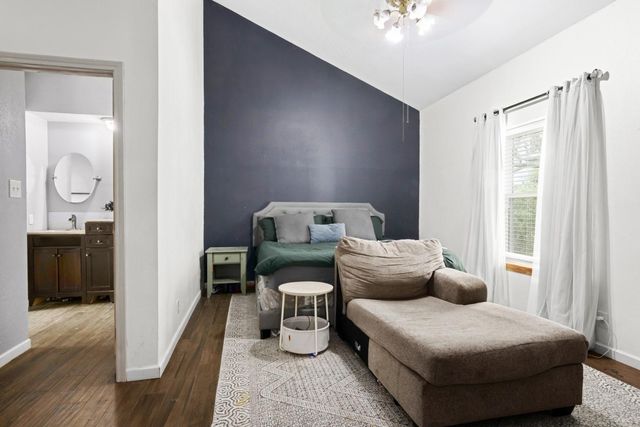 5366 Appleblossom Lane, Friendswood, TX 77546