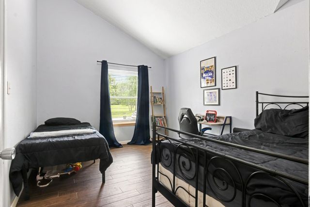 5366 Appleblossom Lane, Friendswood, TX 77546