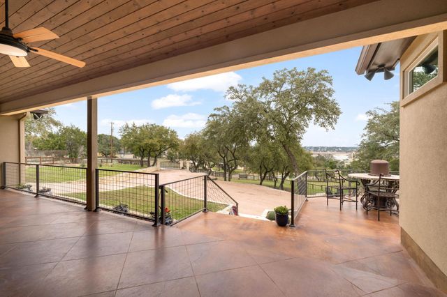 20117 Moon Dance LN, Spicewood, TX 78669