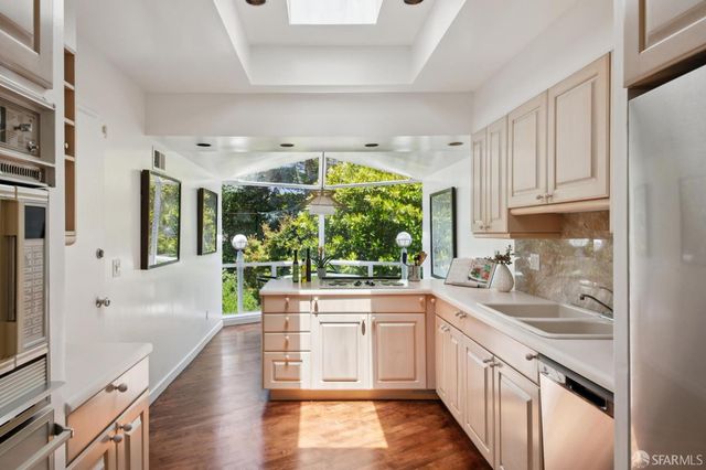 590 Gellert Drive, San Francisco, CA 94132