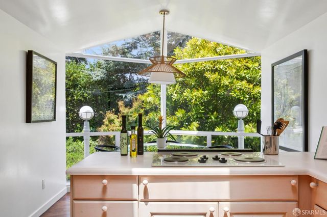 590 Gellert Drive, San Francisco, CA 94132