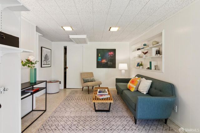 590 Gellert Drive, San Francisco, CA 94132