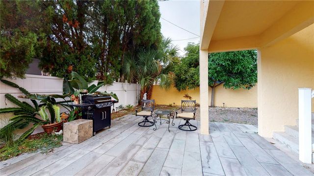 7209 COQUINA WAY 4, St Pete Beach, FL 33706