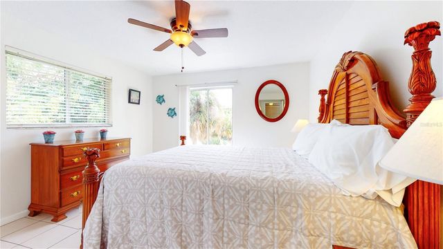 7209 COQUINA WAY 4, St Pete Beach, FL 33706