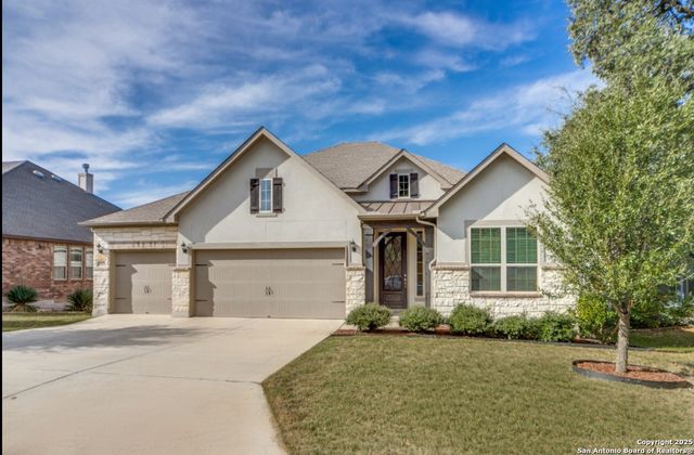 29043 Front Gate, Fair Oaks Ranch, TX 78015