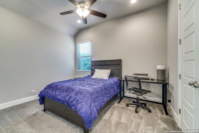 29043 Front Gate, Fair Oaks Ranch, TX 78015