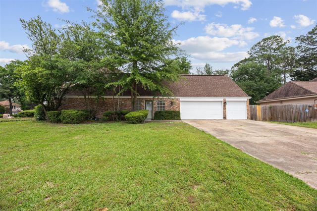 1919 Saddlecreek Drive, Houston, TX 77090