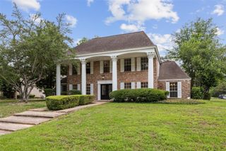 1919 Saddlecreek Drive, Houston, TX 77090