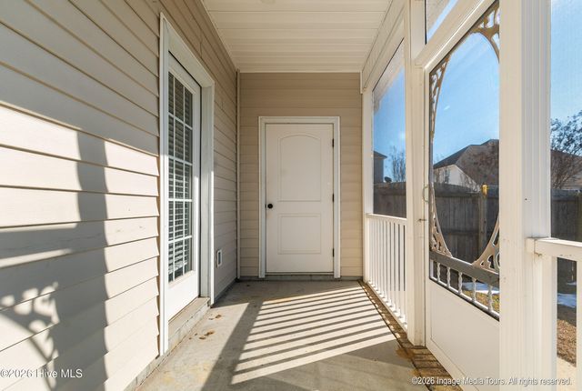 2324 Dovedale Drive B, Greenville, NC 27834