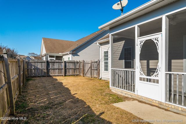 2324 Dovedale Drive B, Greenville, NC 27834