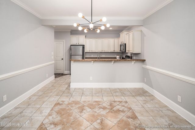 2324 Dovedale Drive B, Greenville, NC 27834