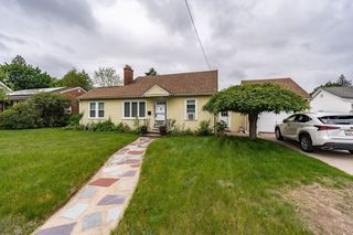 276 Oak St, Springfield, MA 01151