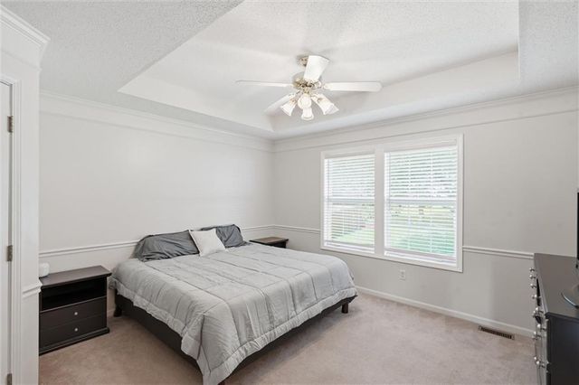 200 N Highland Drive, Raymore, MO 64083
