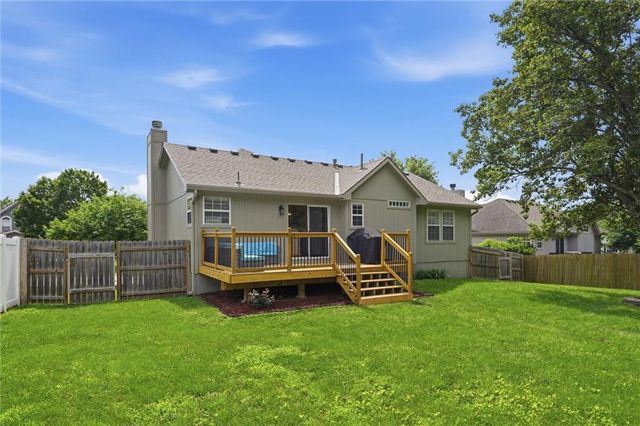 200 N Highland Drive, Raymore, MO 64083