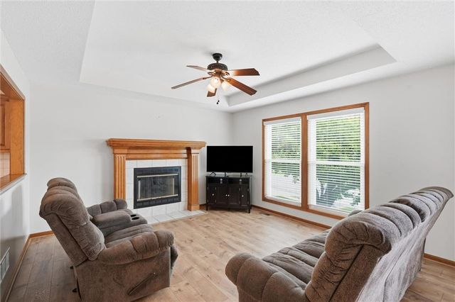 200 N Highland Drive, Raymore, MO 64083