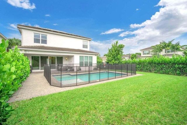 15395 Green River Court, Delray Beach, FL 33446