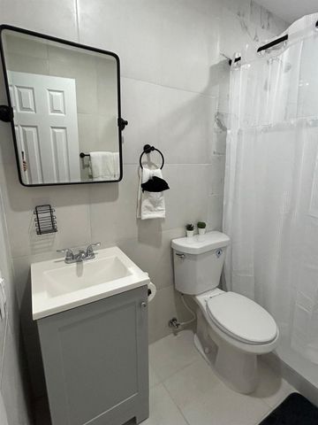 3201 SW 9th Avenue, Fort Lauderdale, FL 33315