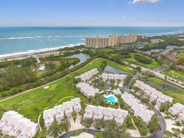 2707 Fairway Drive N, Jupiter, FL 33477