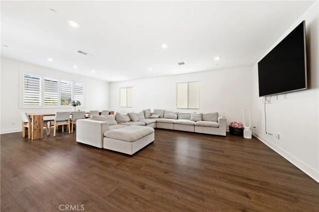 33067 Chartreuse, Winchester, CA 92596