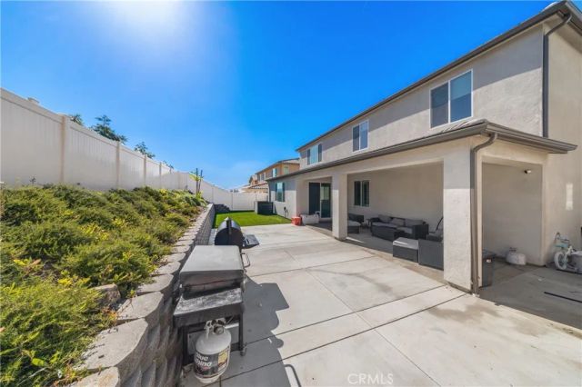 33067 Chartreuse, Winchester, CA 92596