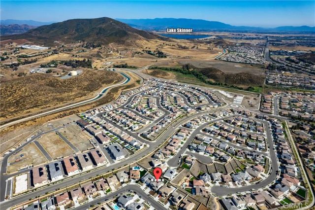 33067 Chartreuse, Winchester, CA 92596