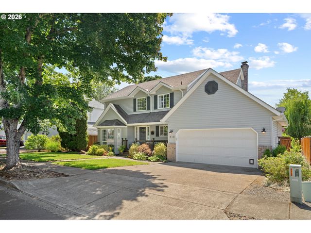 410 E BRANDON Dr, Newberg, OR 97132