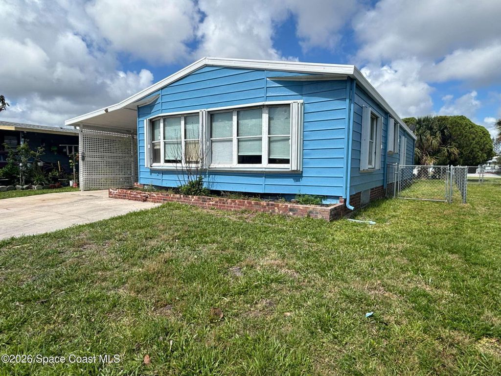 1924 Seagrape Street NE, Palm Bay, FL 32905