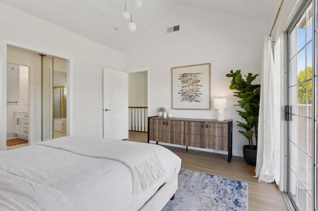 444 San Antonio Road 2D, Palo Alto, CA 94306