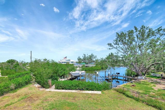 217 22ND STREET COURT NE, Bradenton, FL 34208