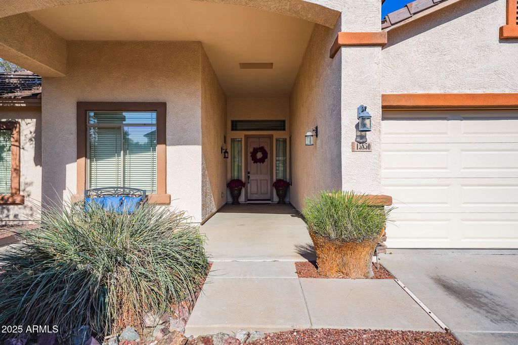 15850 W MERCER Lane, Surprise, AZ 85379 — photo 4