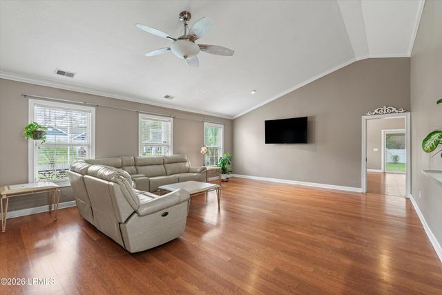 76 Queens Way, Ridgeland, SC 29936