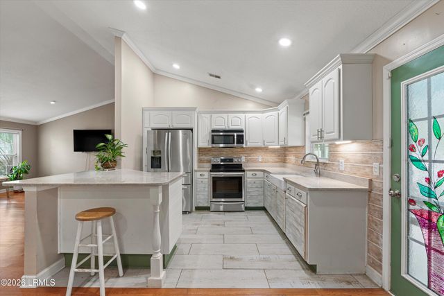 76 Queens Way, Ridgeland, SC 29936