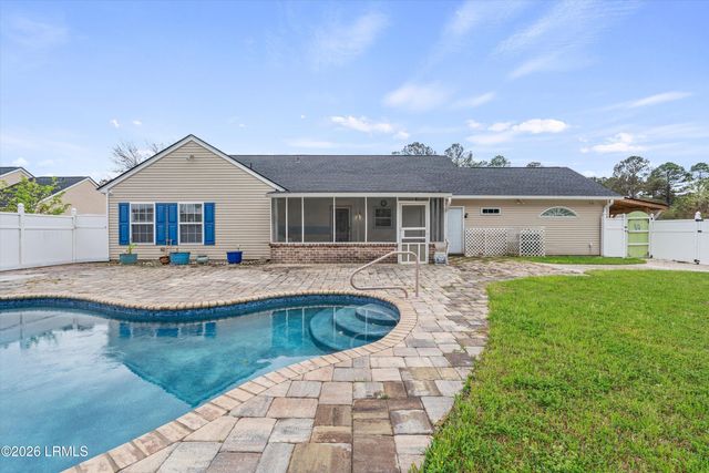 76 Queens Way, Ridgeland, SC 29936