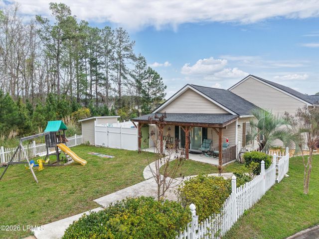 76 Queens Way, Ridgeland, SC 29936