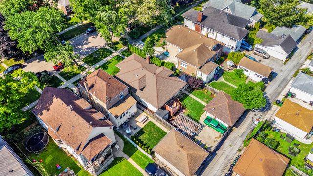 6525 34th Street, Berwyn, IL 60402