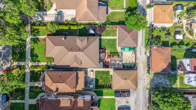 6525 34th Street, Berwyn, IL 60402