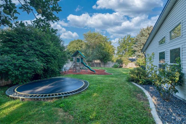 8755 W Wichita Dr, Boise, ID 83709