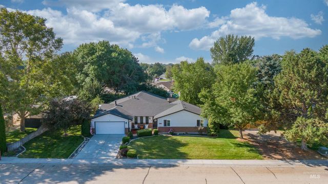 8755 W Wichita Dr, Boise, ID 83709