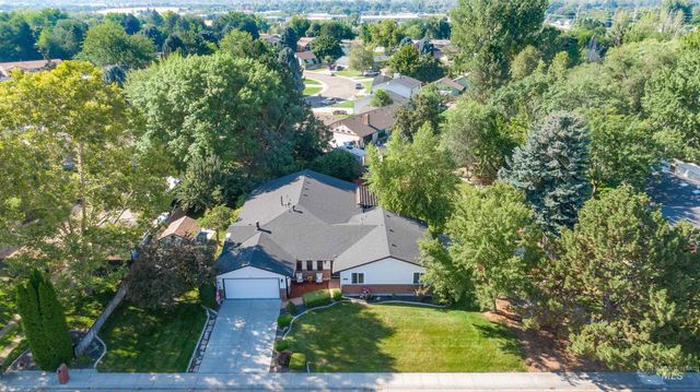 8755 W Wichita Dr, Boise, ID 83709