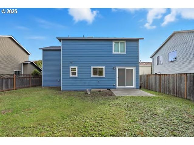 2701 Sw LATOURELL Pl, Troutdale, OR 97060