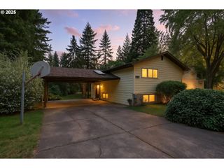 1425 Se 9TH St, Gresham, OR 97080