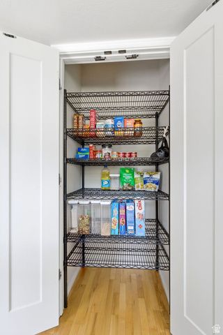 9057 S CHERBOURG PL, Sandy, UT 84093