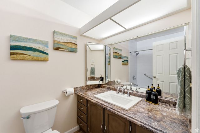 9057 S CHERBOURG PL, Sandy, UT 84093