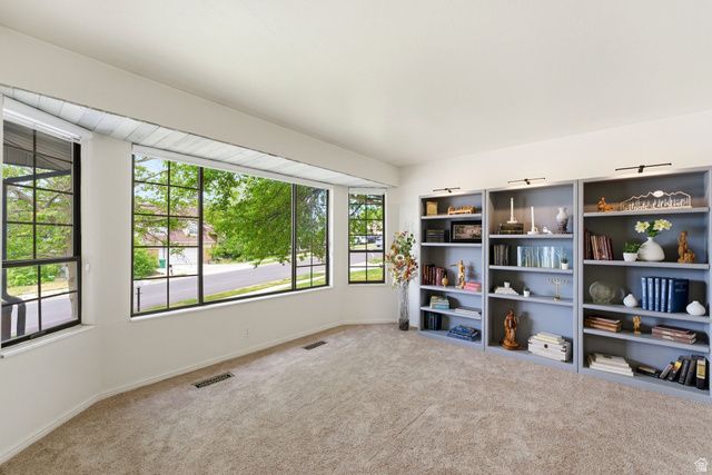 9057 S CHERBOURG PL, Sandy, UT 84093