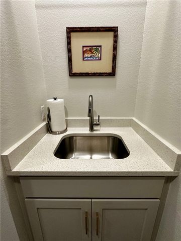 4105 Peregrine Court, Bryan, TX 77802