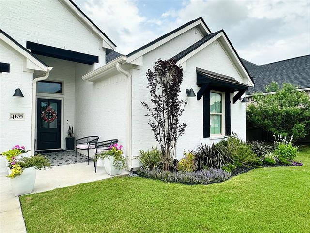 4105 Peregrine Court, Bryan, TX 77802