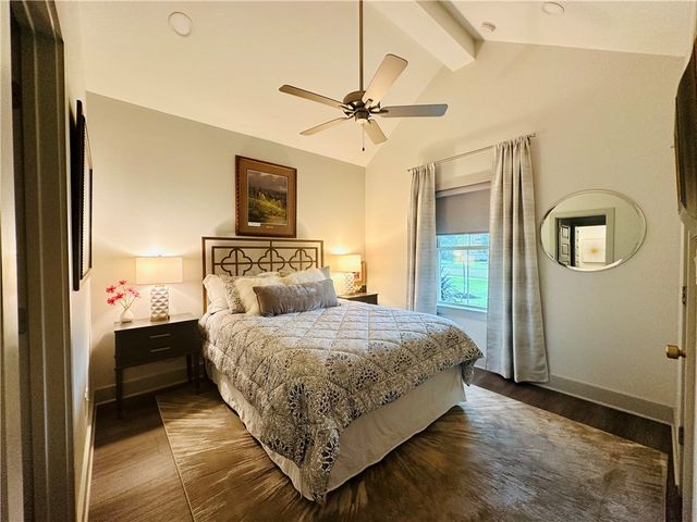 4105 Peregrine Court, Bryan, TX 77802