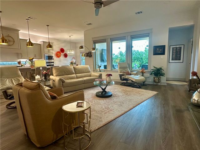 4105 Peregrine Court, Bryan, TX 77802